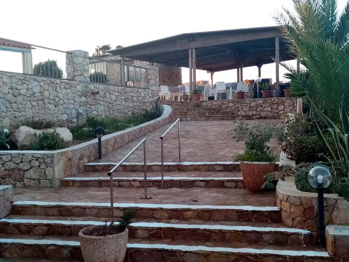 Residence Punta Sottile A 2 Passi Dalla Spiaggia Di Cala Francese Lampedusa