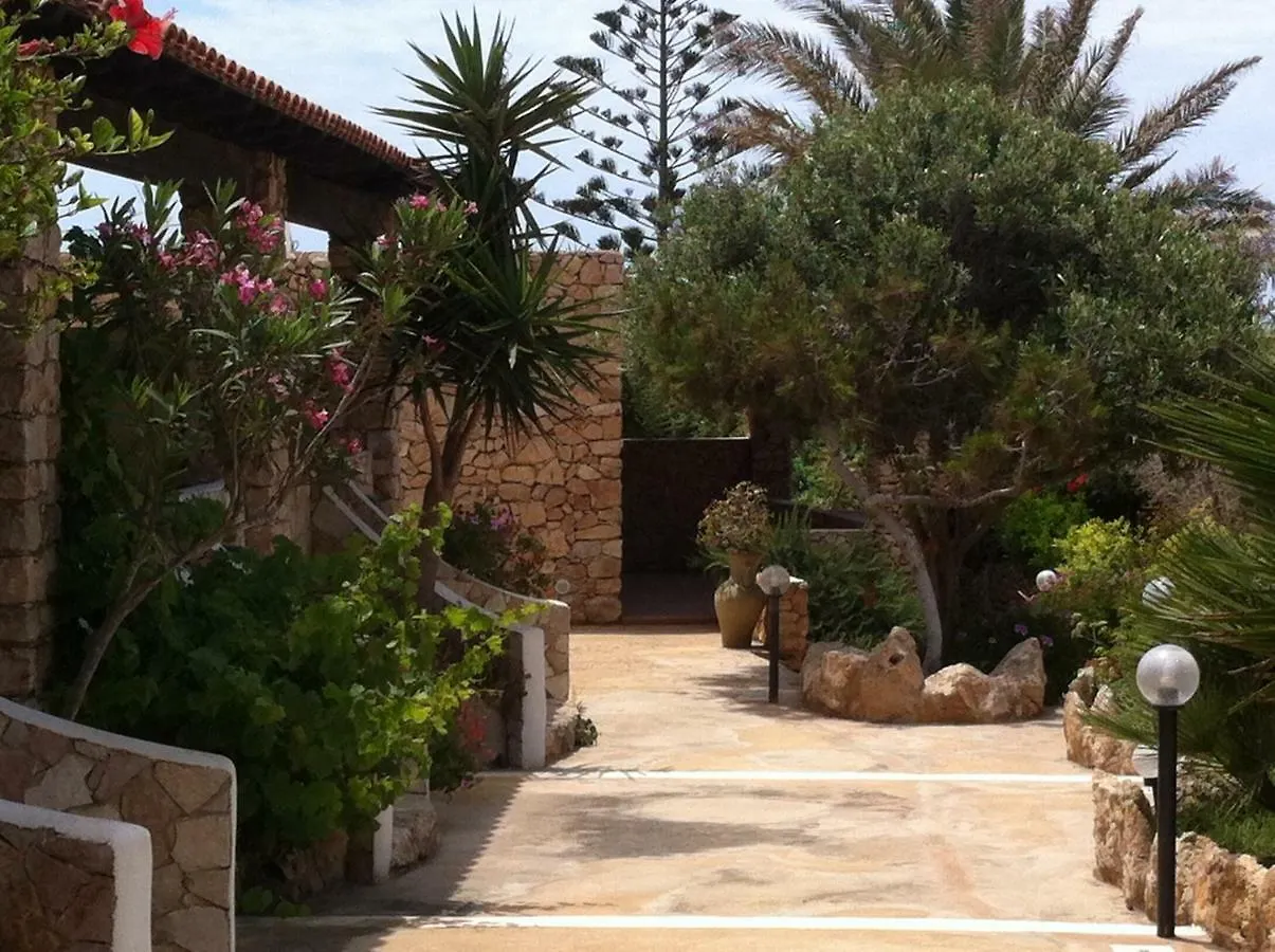 Holiday home Residence Punta Sottile A 2 Passi Dalla Spiaggia Di Cala Francese Lampedusa Italy
